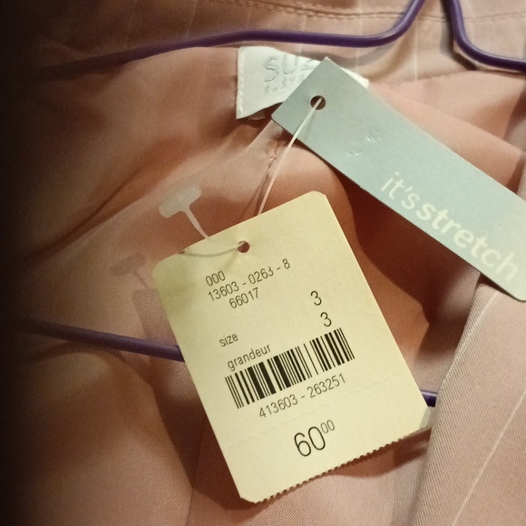 Suzy Shier Blazer - Picture 7 of 8